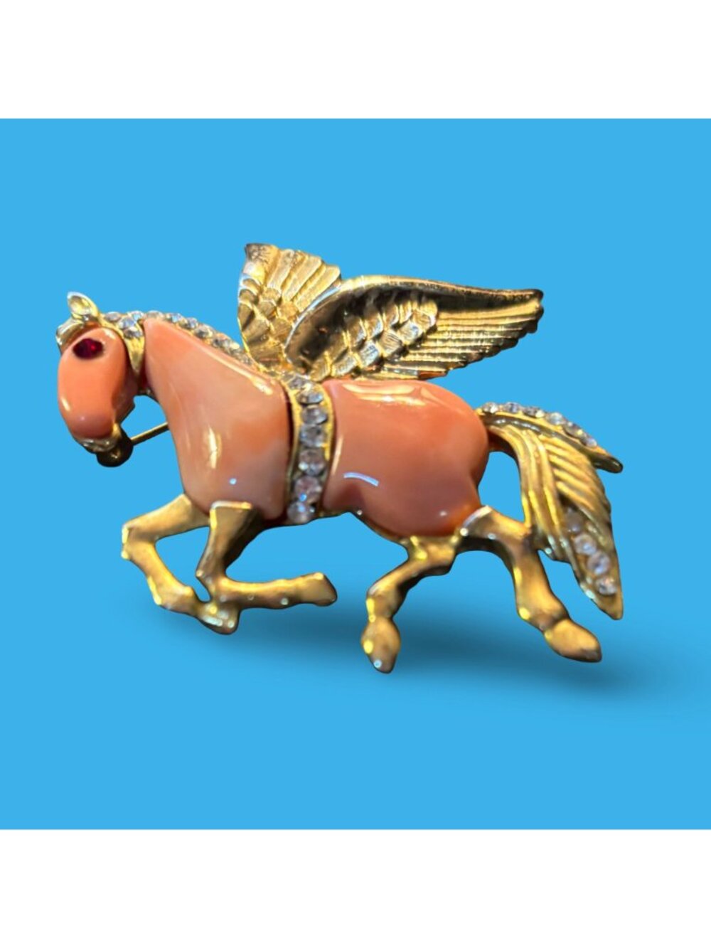 Pegasus Pink Lucite Statement Brooch Pin Attributed Hattie Carnegie Gift Vintage - Picture 6 of 10